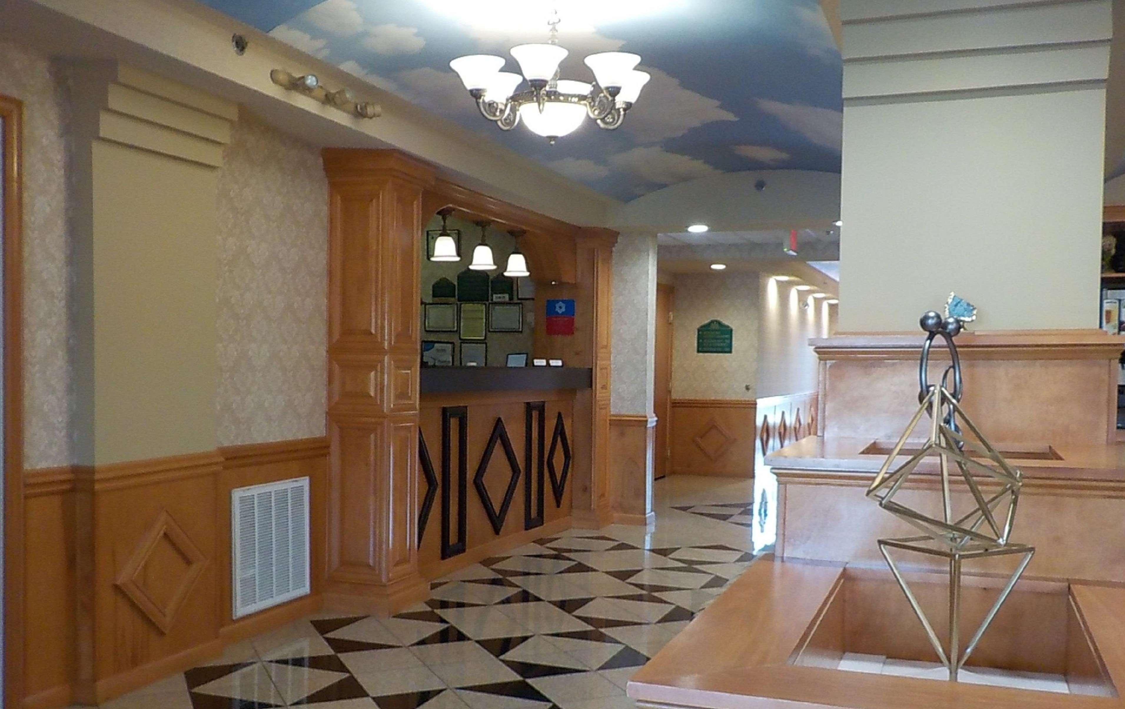 Surestay Plus Hotel By Best Western Warner Robins Afb Exterior photo